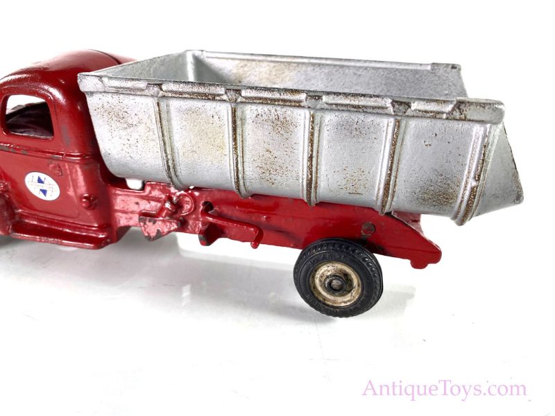 Arcade International Dump Truck Cast Iron <FONT COLOR="ff000 ">*SOLD*</font> - Image 12