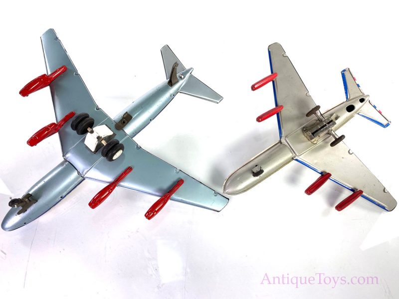 United Airlines Tin Airplane Toys <FONT COLOR="ff000 ">*SOLD*</font> - Image 4