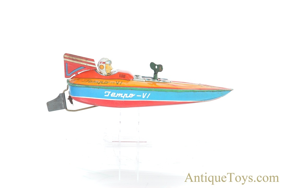 toy bass boat