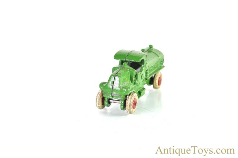 A.C. Williams ca. 1920's Green Cast Iron Gasoline Truck <FONT COLOR="ff000 ">*SOLD*</font> - Image 4