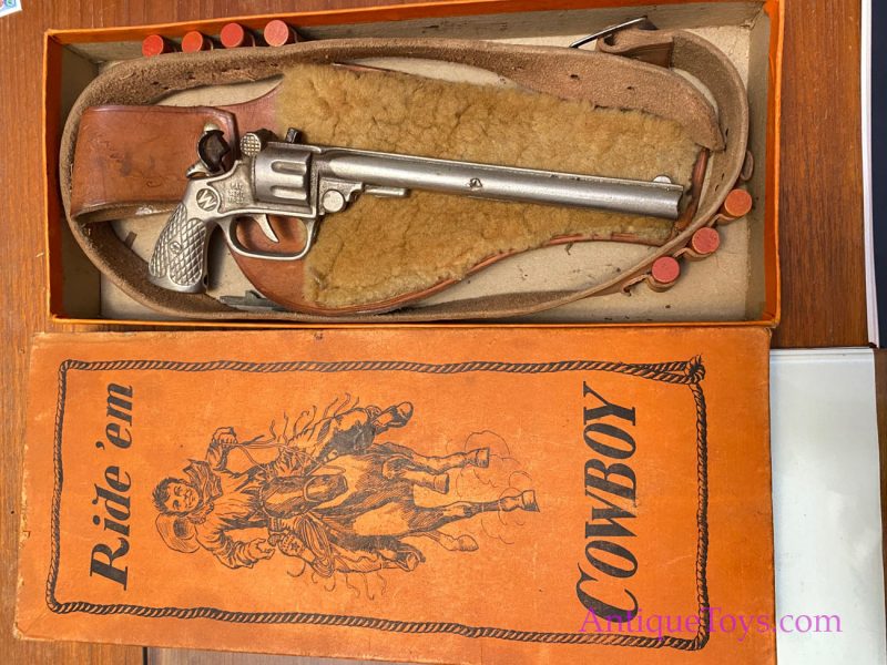 Kenton Ride 'Em Cowboy Toy Cap Gun with Box <FONT COLOR="ff000 ">*SOLD*</font> - Image 13