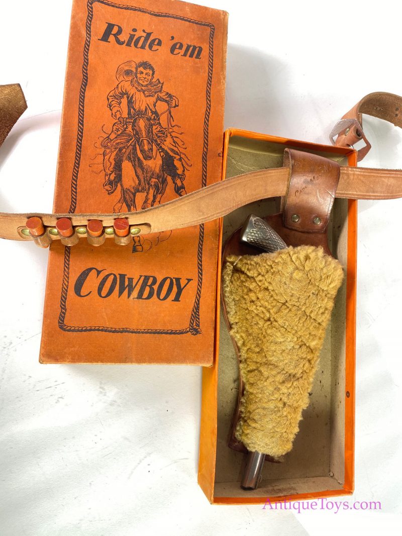 Kenton Ride 'Em Cowboy Toy Cap Gun with Box <FONT COLOR="ff000 ">*SOLD*</font> - Image 5