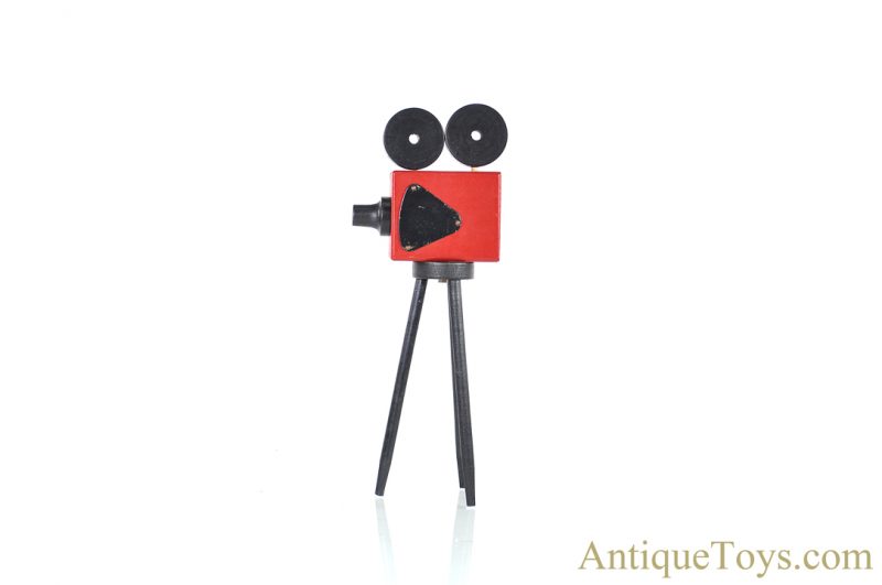 A. Schoenhut Co. Spirit of Hollywood Shooting the Gang Wooden Movie Camera <FONT COLOR="ff000 ">*SOLD*</font> - Image 4