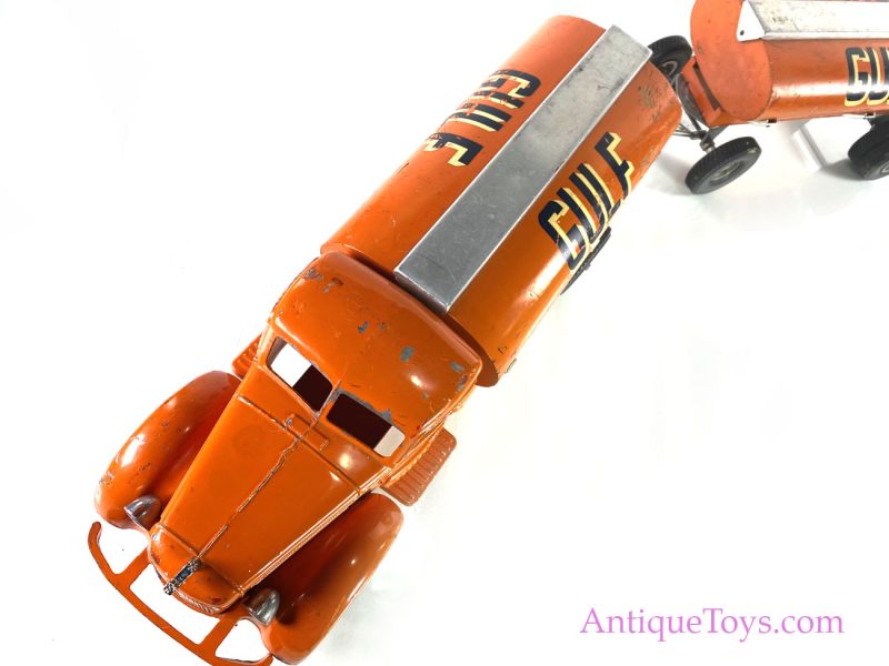 Original Smith-Miller, Inc. “Smitty Toys” Pressed Steel Gulf Tanker Truck <FONT COLOR="ff000 ">*SOLD*</font> - Image 5