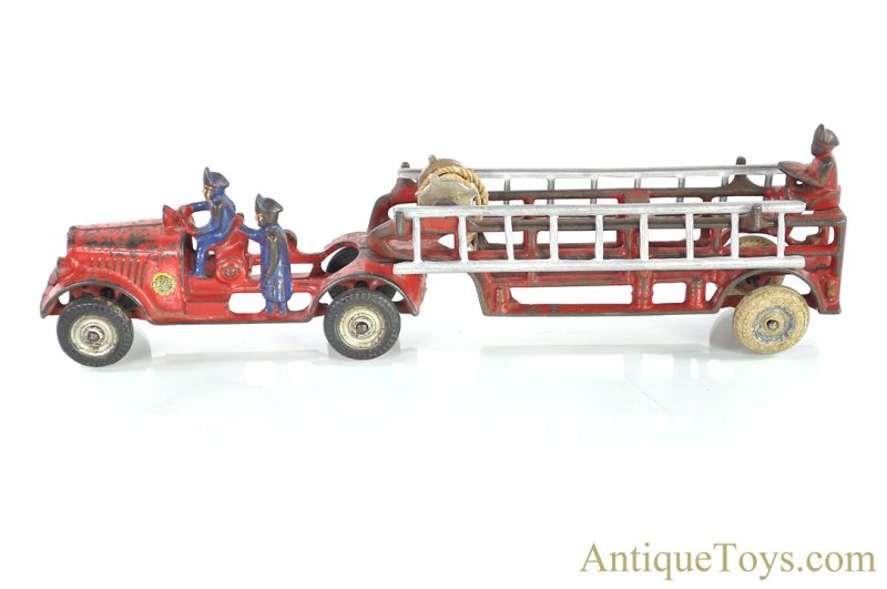 Arcade Cast Iron Tandem Fire Ladder Engine Truck Pairing <FONT COLOR="ff000 ">*SOLD*</font>