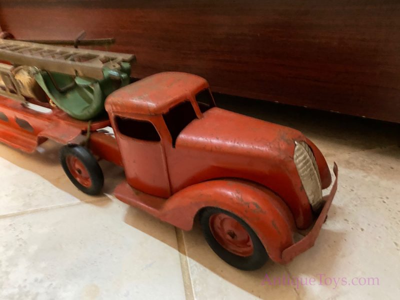 Turner Fire Hook and Ladder Truck, 1935 <FONT COLOR="ff000 ">*SOLD*</font> - Image 3