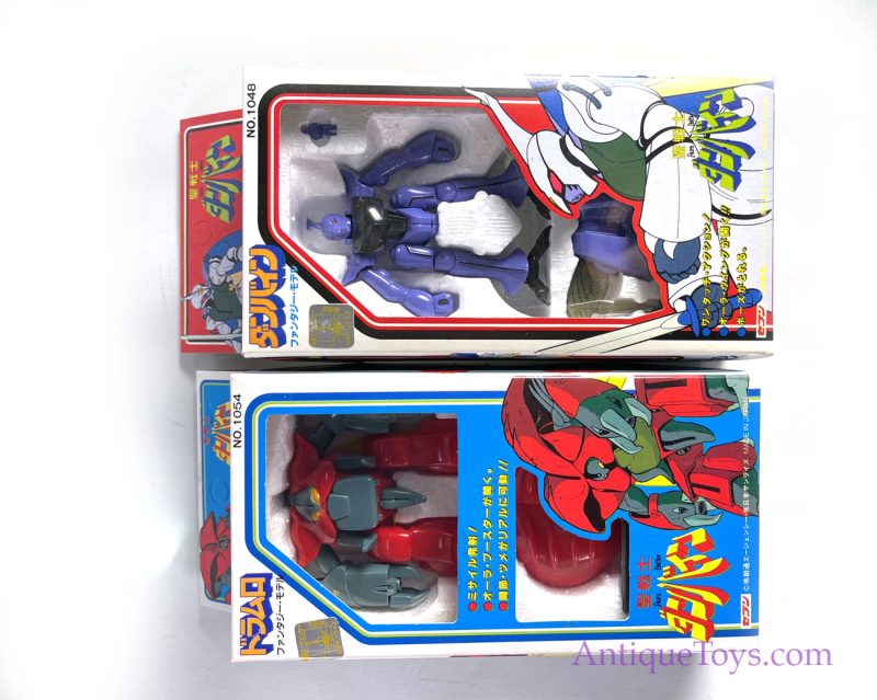 Dunbine Japanese Plastic Toy Robots Seven for Sale