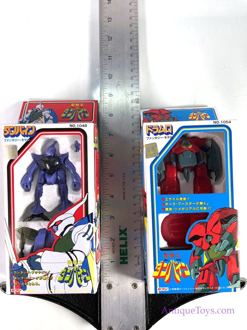 Dunbine Japanese Plastic Toy Robots Seven for Sale - Image 5