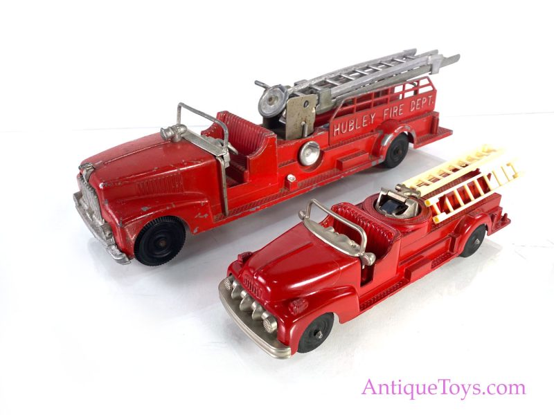 Hubley Fire Trucks 1950s <FONT COLOR="ff000 ">*SOLD*</font> - Image 3