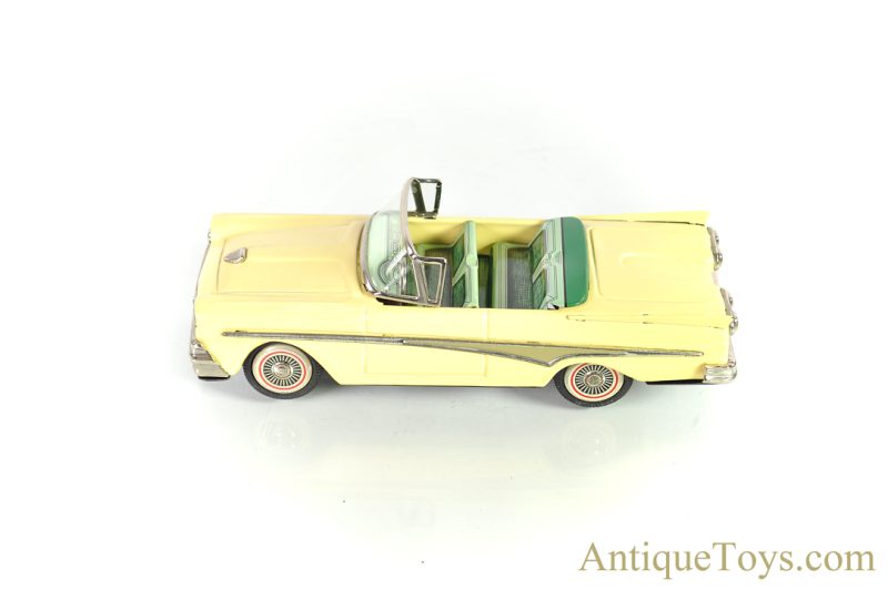 Bandai #584 '58 Ford Fairlane 500 Convertible Tin Lithographed Friction Japan Scale Model with Box <FONT COLOR="ff000 ">*SOLD*</font> - Image 3