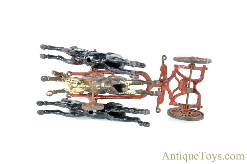 Harris Toy Co. Ca. 1898-1906 Cast Iron Large Hook and Ladder Truck No. 165 <FONT COLOR="ff000 ">*SOLD*</font> - Image 5