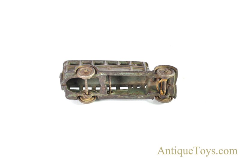 A.C. Williams Cast Iron School Bus <FONT COLOR="ff000 ">*SOLD*</font> - Image 3