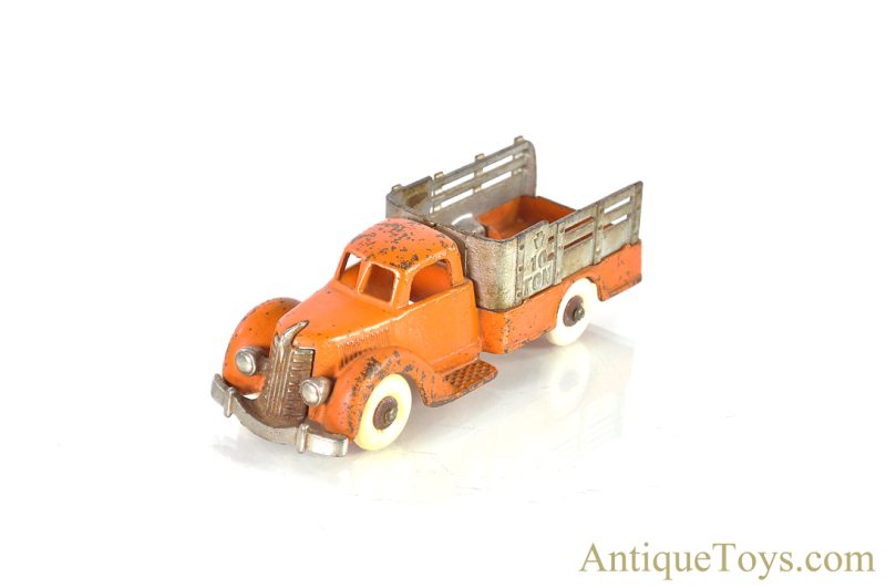 Hubley Cast Iron 10 Ton Stake Truck <FONT COLOR="ff000 ">*SOLD*</font> - Image 4
