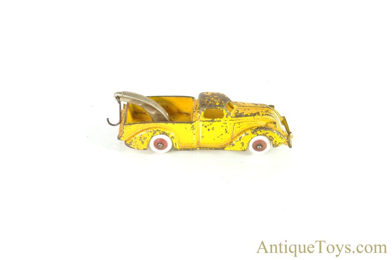 Hubley Midget Line ca. 1936 Cast Iron No. 357 Wrecker Tow Truck <FONT COLOR="ff000 ">*SOLD*</font>