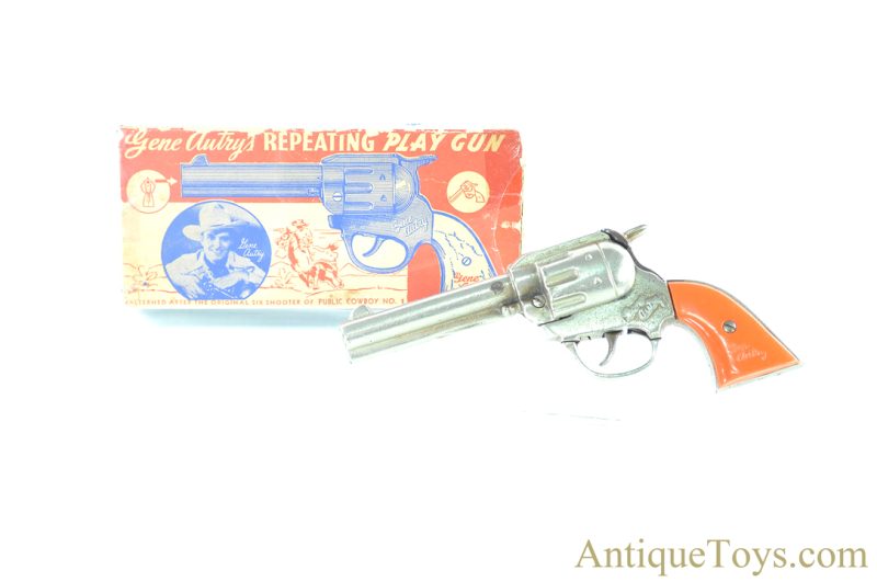Kenton Gene Autry's Repeating Play Gun Western Toy Cap Gun in Box <FONT COLOR="ff000 ">*SOLD*</font>