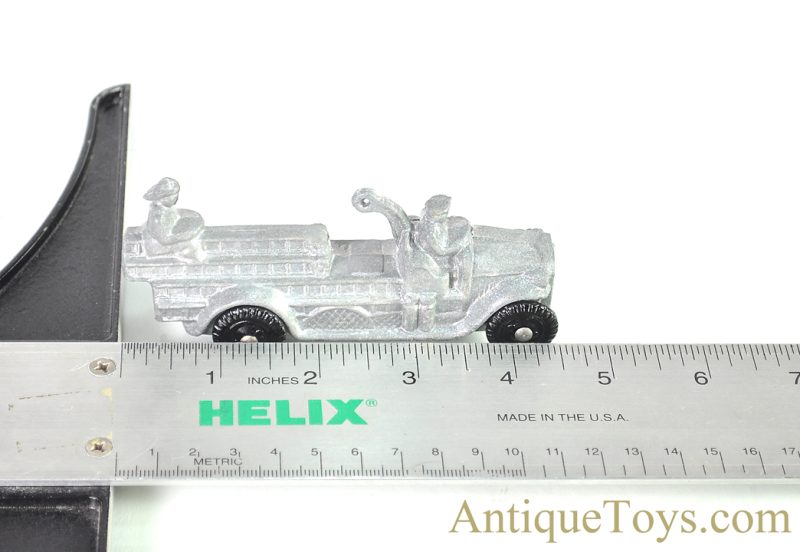 M & L Toy Co. Cast Aluminum No. 201 Car Set in Box <FONT COLOR="ff000 ">*SOLD*</font> - Image 9