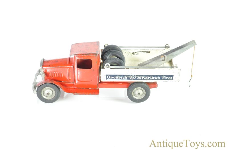 Metalcraft Corp. Pressed Steel Goodrich Silvertown Tires Tow Truck <FONT COLOR="ff000 ">*SOLD*</font> - Image 2
