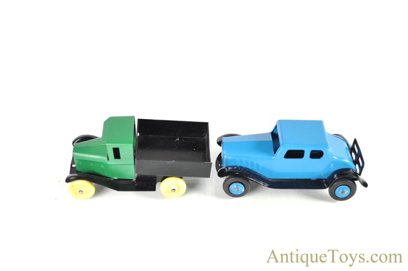 Wyandotte Toys All Metal Products Company Pressed Steel Dump Truck & Car Set of 2 <FONT COLOR="ff000 ">*SOLD*</font> - Image 2
