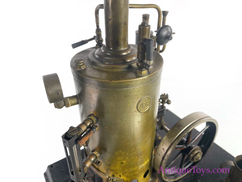 Marklin ca. 1918 Vertical Steam Engine 4112/11 <FONT COLOR="ff000 ">*SOLD*</font> - Image 5