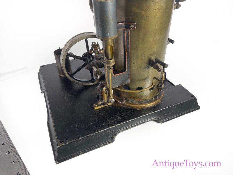 Marklin ca. 1918 Vertical Steam Engine 4112/11 <FONT COLOR="ff000 ">*SOLD*</font> - Image 9