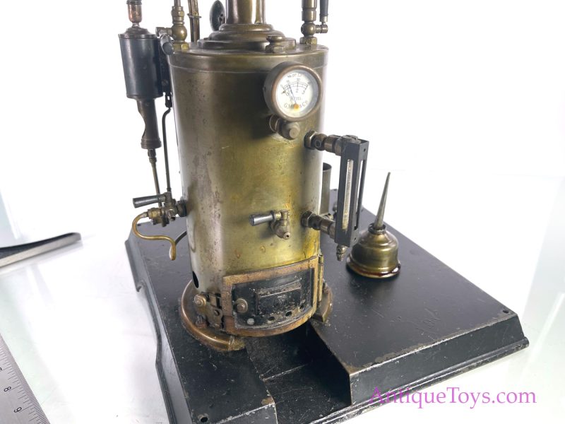 Marklin ca. 1918 Vertical Steam Engine 4112/11 <FONT COLOR="ff000 ">*SOLD*</font> - Image 7