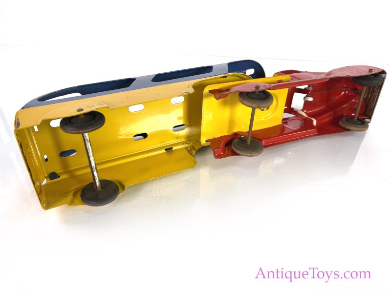 Marx Pressed Steel Car Carrier Truck <FONT COLOR="ff000 ">*SOLD*</font> - Image 3