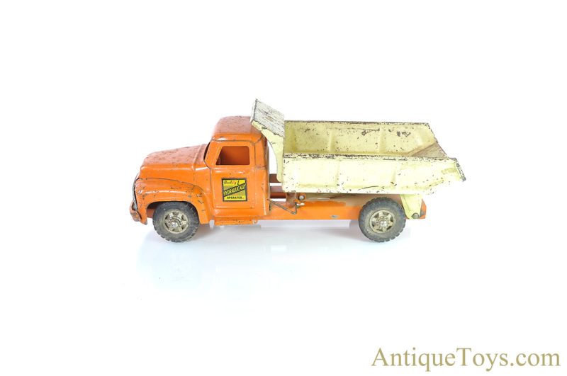 Buddy L Pressed Steel Hydraulic Dump Truck <FONT COLOR="ff000 ">*SOLD*</font> - Image 2
