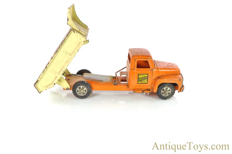 Buddy L Pressed Steel Hydraulic Dump Truck <FONT COLOR="ff000 ">*SOLD*</font> - Image 3
