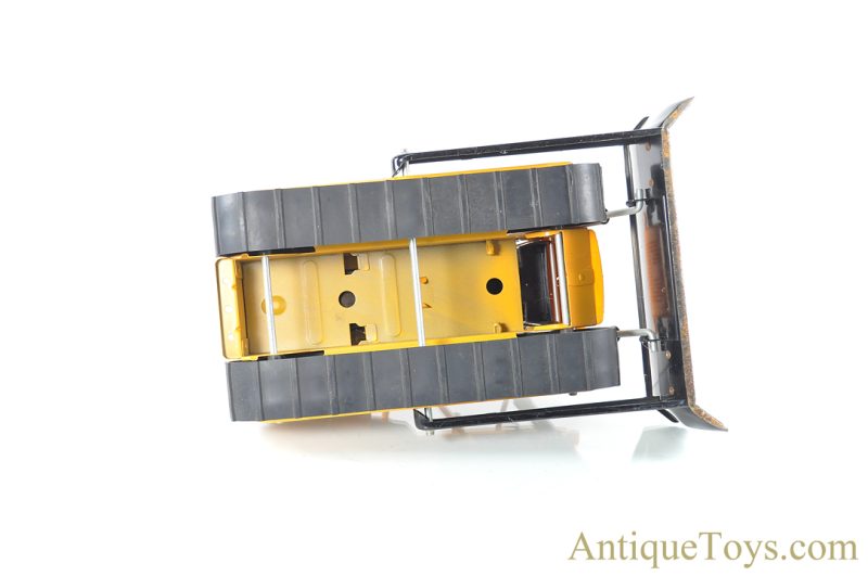 Tonka Pressed Steel Mighty Tonka T-9 Bulldozer <FONT COLOR="ff000 ">*SOLD*</font> - Image 3
