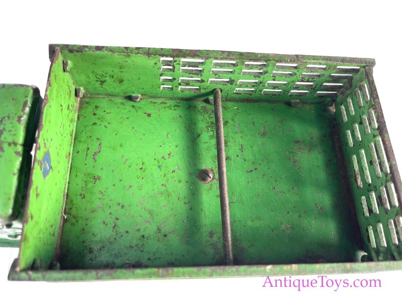 Arcade International Truck Cast Iron Stake Truck <FONT COLOR="ff000 ">*SOLD*</font> - Image 16