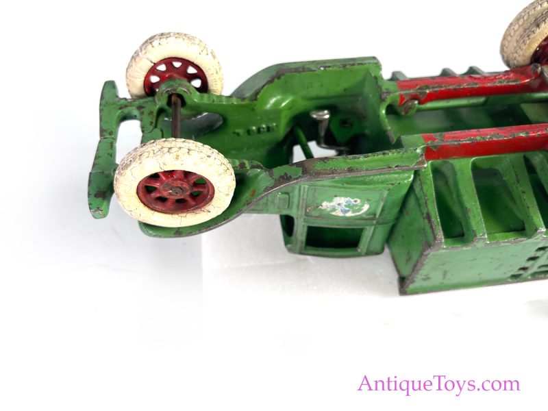 Arcade International Truck Cast Iron Stake Truck <FONT COLOR="ff000 ">*SOLD*</font> - Image 6