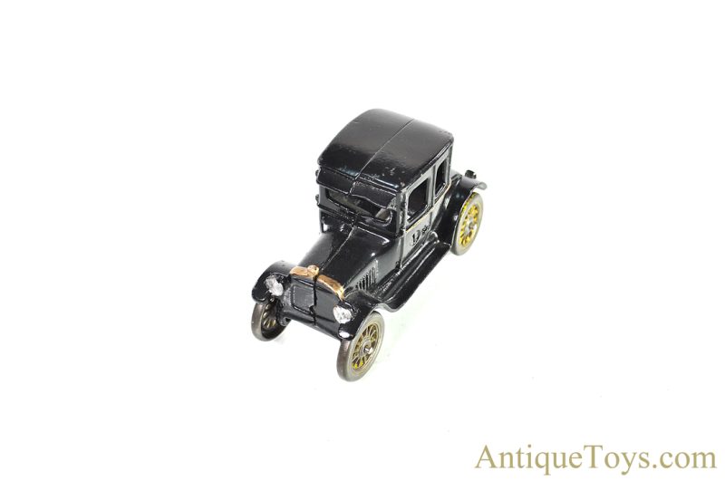 A.C. Williams Cast Iron Ford Model T Coupe <FONT COLOR="ff000 ">*SOLD*</font> - Image 5