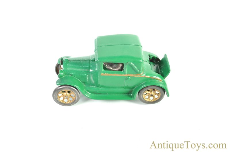 Arcade Cast Iron Ford Model A with Rumble Seat <FONT COLOR="ff000 ">*SOLD*</font> - Image 3