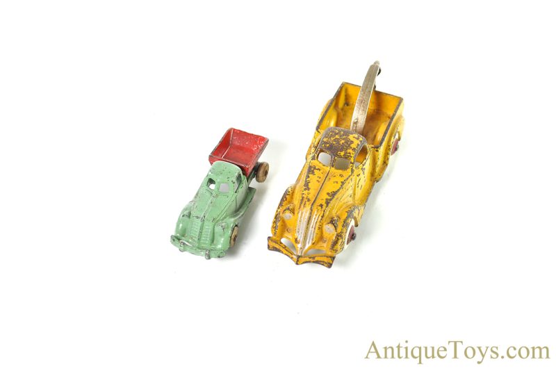 Hubley Cast Iron Tow Truck Wrecker and Dump Truck Set of 2 <FONT COLOR="ff000 ">*SOLD*</font>