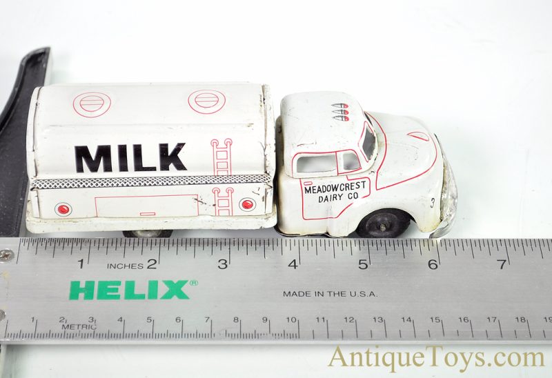 Linemar Marx Friction Tin Lithographed Meadow Crest Dairy Co. Milk Truck <FONT COLOR="ff000 ">*SOLD*</font> - Image 7