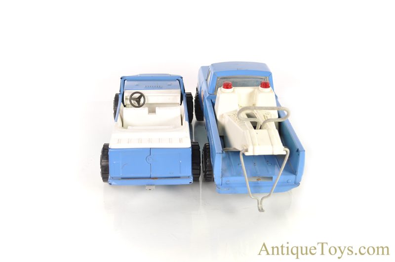 Tonka Pressed Steel Tonka 24 Hr. Service AA Wrecker Tow Truck and Jeepster <FONT COLOR="ff000 ">*SOLD*</font> - Image 5
