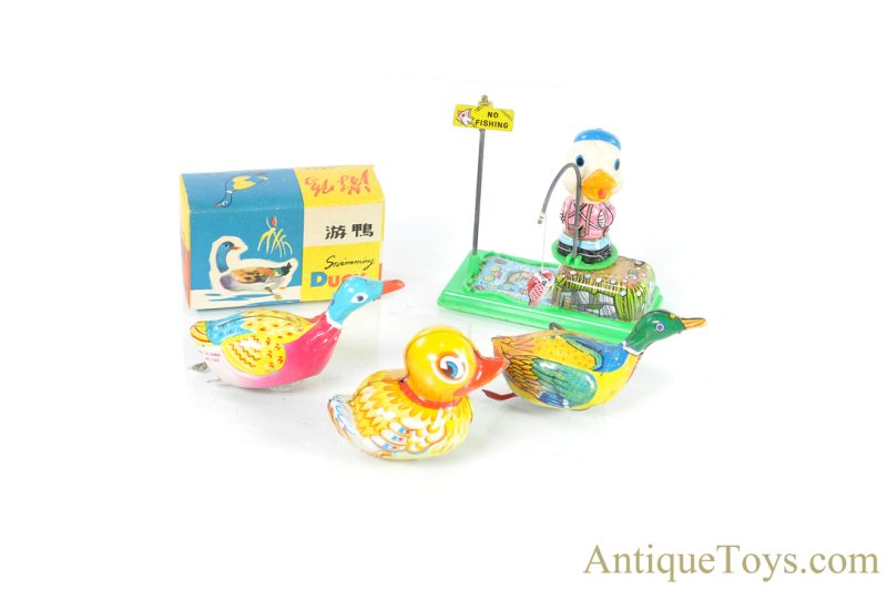Lot of 4 Friction and Windup Ducks Yone, Inakita, Lehmann <FONT COLOR="ff000 ">*SOLD*</font>