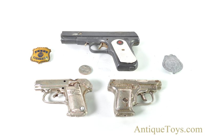 Hubley, Kenton, J.E. Stevens Cap Gun Pistols and Law Enforcement Badges Lot of 5 <FONT COLOR="ff000 ">*SOLD*</font> - Image 4
