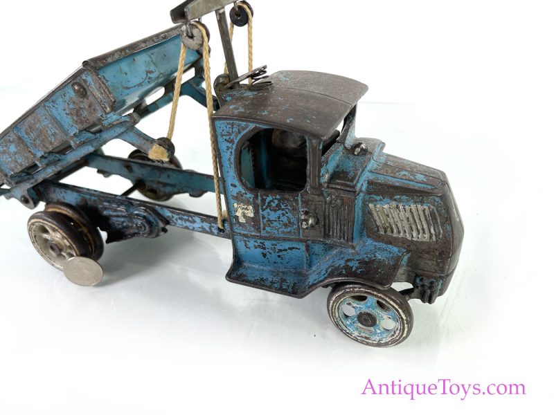 Arcade Cast Iron Mack Dump Truck Old Toy <FONT COLOR="ff000 ">*SOLD*</font> - Image 10