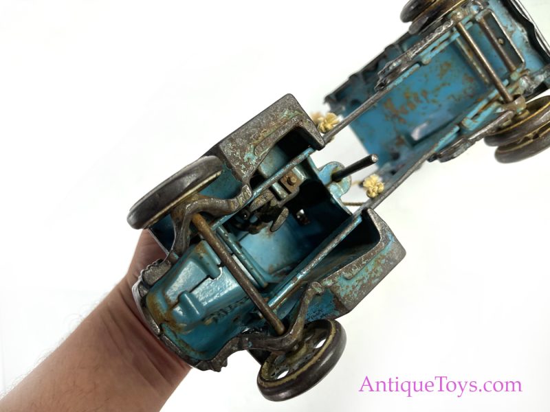 Arcade Cast Iron Mack Dump Truck Old Toy <FONT COLOR="ff000 ">*SOLD*</font> - Image 5