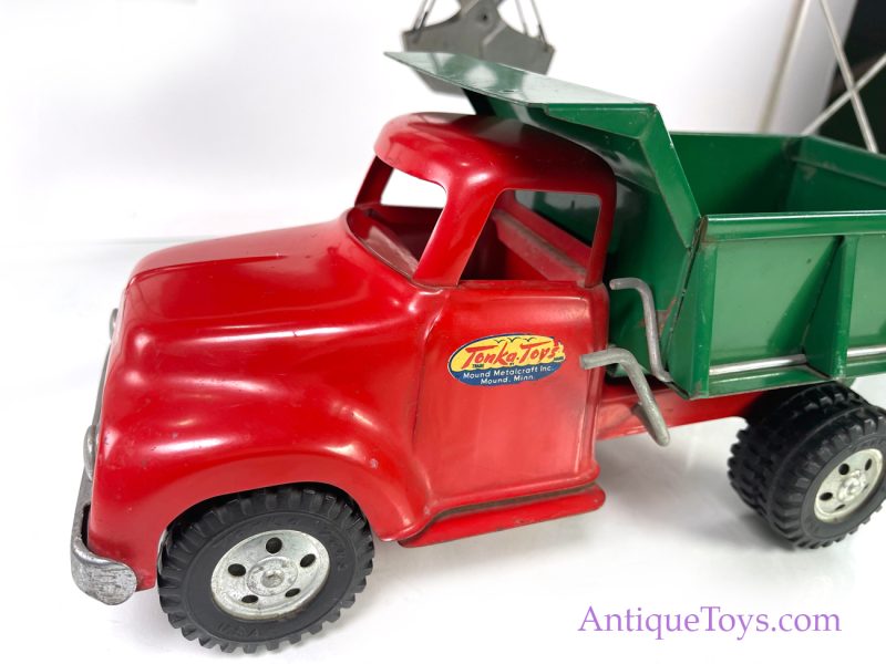 Tonka Sand and Gravel Aerial Bucket and Dump Truck <FONT COLOR="ff000 ">*SOLD*</font> - Image 12