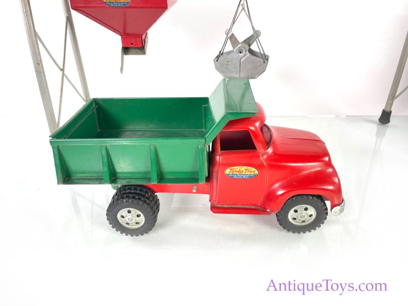 Tonka Sand and Gravel Aerial Bucket and Dump Truck <FONT COLOR="ff000 ">*SOLD*</font> - Image 7