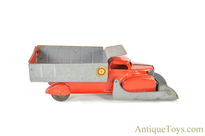 lumar contractors toy truck