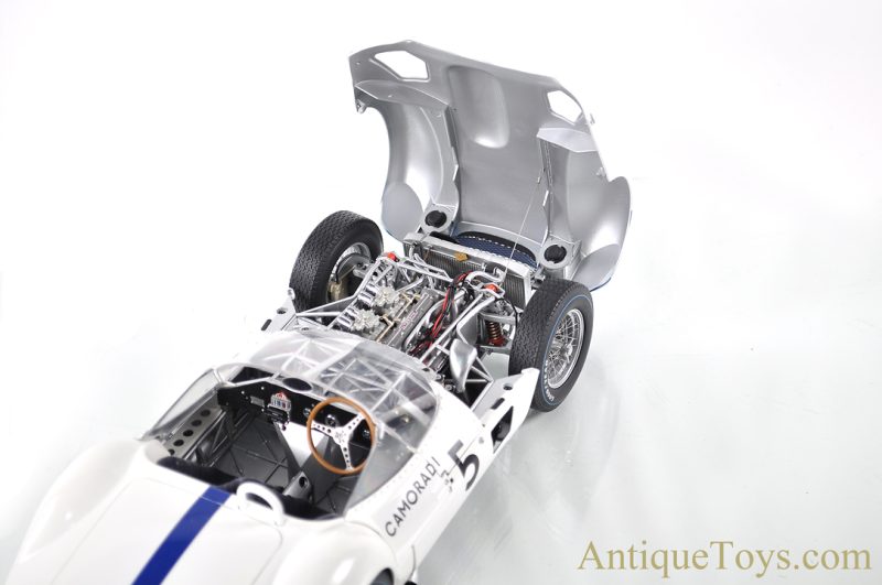 Pauls Model Art Minichamps Maserati Tipo 61 Birdcage Camoradi 1:12 Diecast Scale Model <FONT COLOR="ff000 ">*SOLD*</font> - Image 8