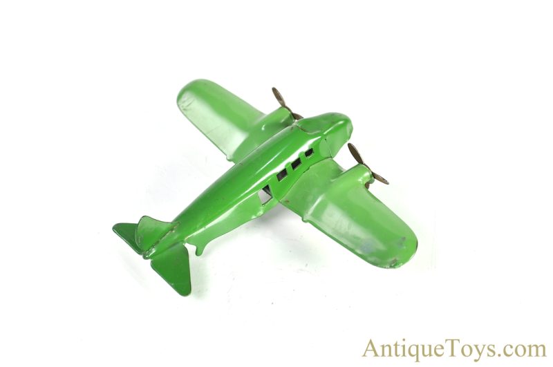 Wyandotte Toys All Metal Products Company Pressed Steel Airplane Green <FONT COLOR="ff000 ">*SOLD*</font> - Image 4