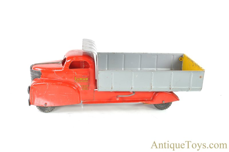 Marx Pressed Steel Lithographed Lumar Contractors Dump Truck <FONT COLOR="ff000 ">*SOLD*</font> - Image 2