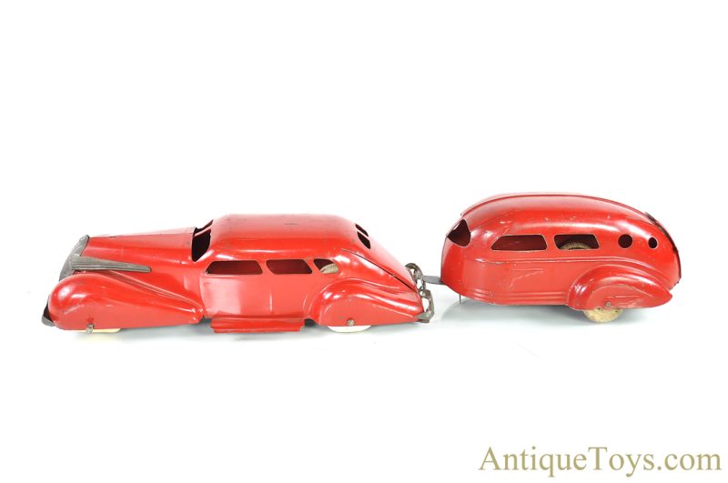 Wyandotte Toys All Metal Products Company Pressed Steel Cadillac Lasalle Toy Sedan & Airstream Camper Trailer <FONT COLOR="ff000 ">*SOLD*</font> - Image 2