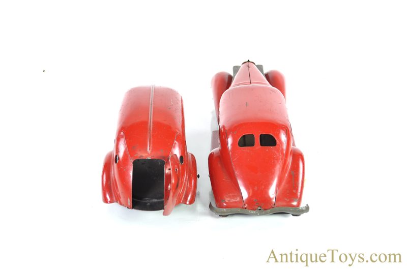 Wyandotte Toys All Metal Products Company Pressed Steel Cadillac Lasalle Toy Sedan & Airstream Camper Trailer <FONT COLOR="ff000 ">*SOLD*</font> - Image 6