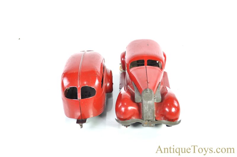 Wyandotte Toys All Metal Products Company Pressed Steel Cadillac Lasalle Toy Sedan & Airstream Camper Trailer <FONT COLOR="ff000 ">*SOLD*</font> - Image 4