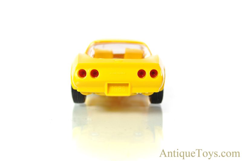 Promotional Plastic Scale Model 1980 Yellow Corvette in Box for Sale - Image 3